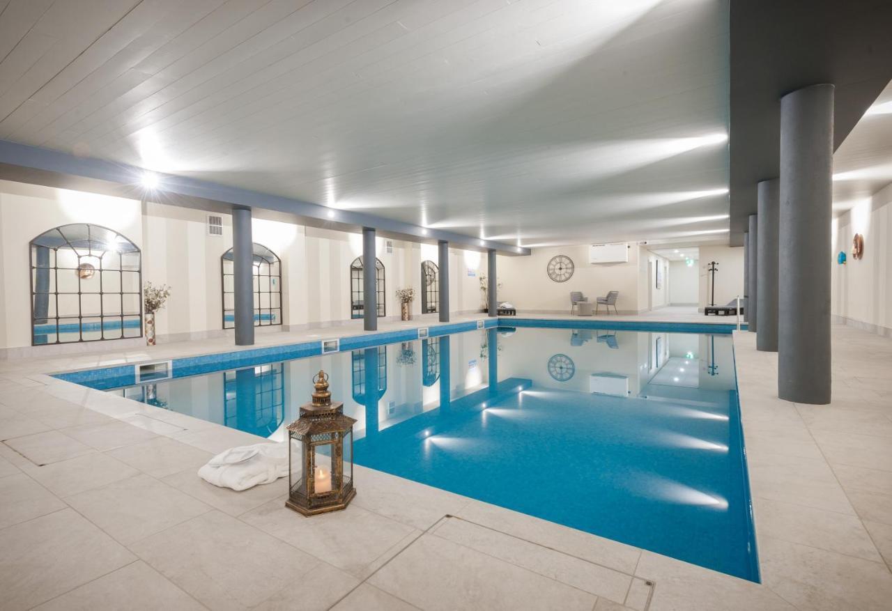 Comis Hotel & Golf Resort Дуглас Экстерьер фото