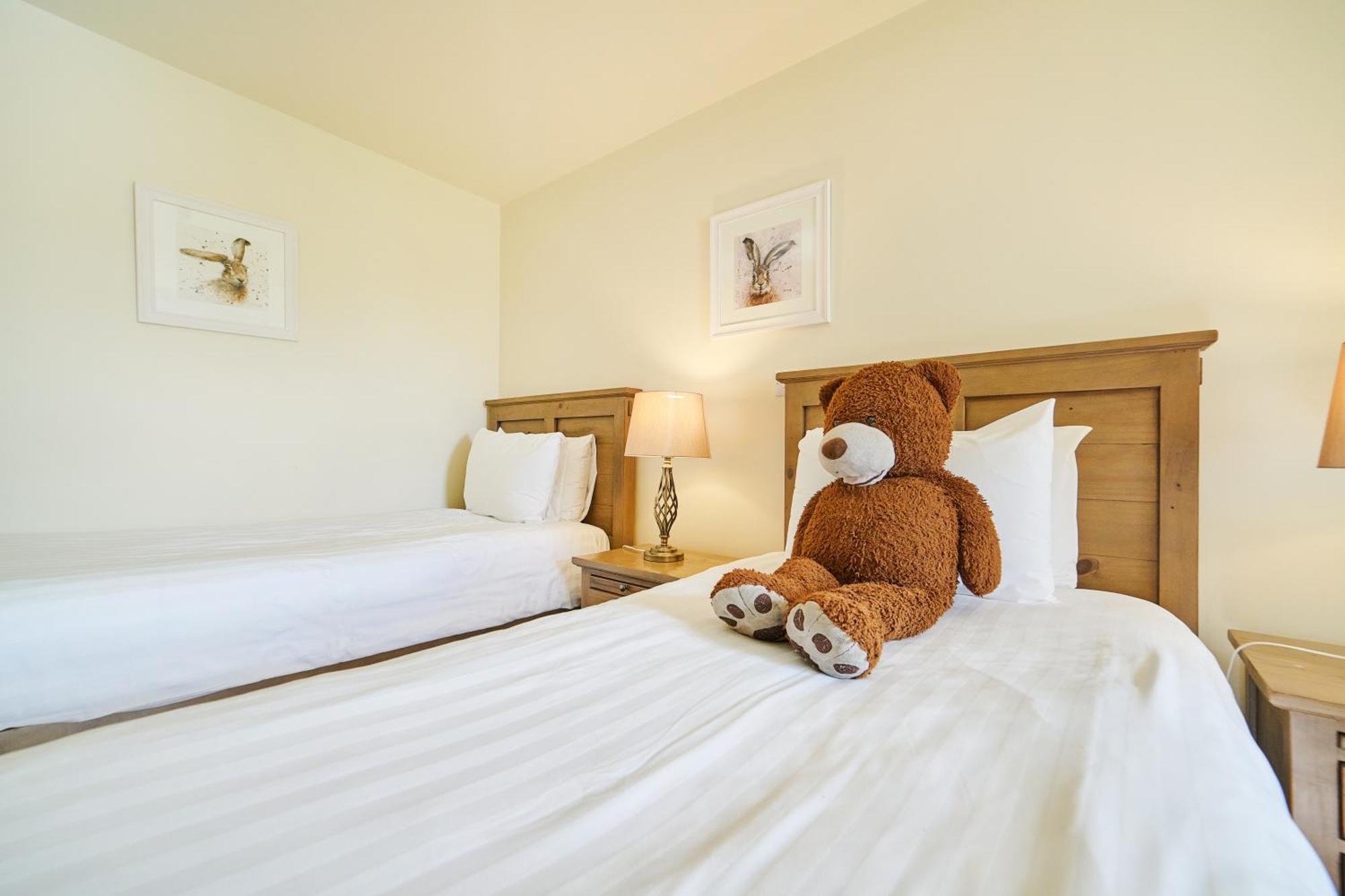 Comis Hotel & Golf Resort Дуглас Экстерьер фото